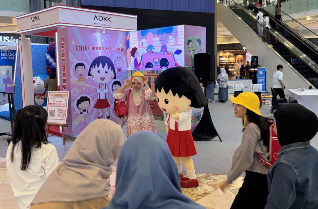 【イベントレポート】インドネシアの日本文化イベント「Merah! Merah! Anime Japan!!」のちびまる子ちゃんブースへ、ランドセルを提供いたしました！